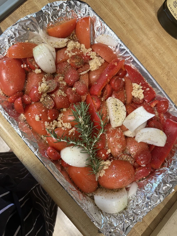 Tomatoes ready to roast